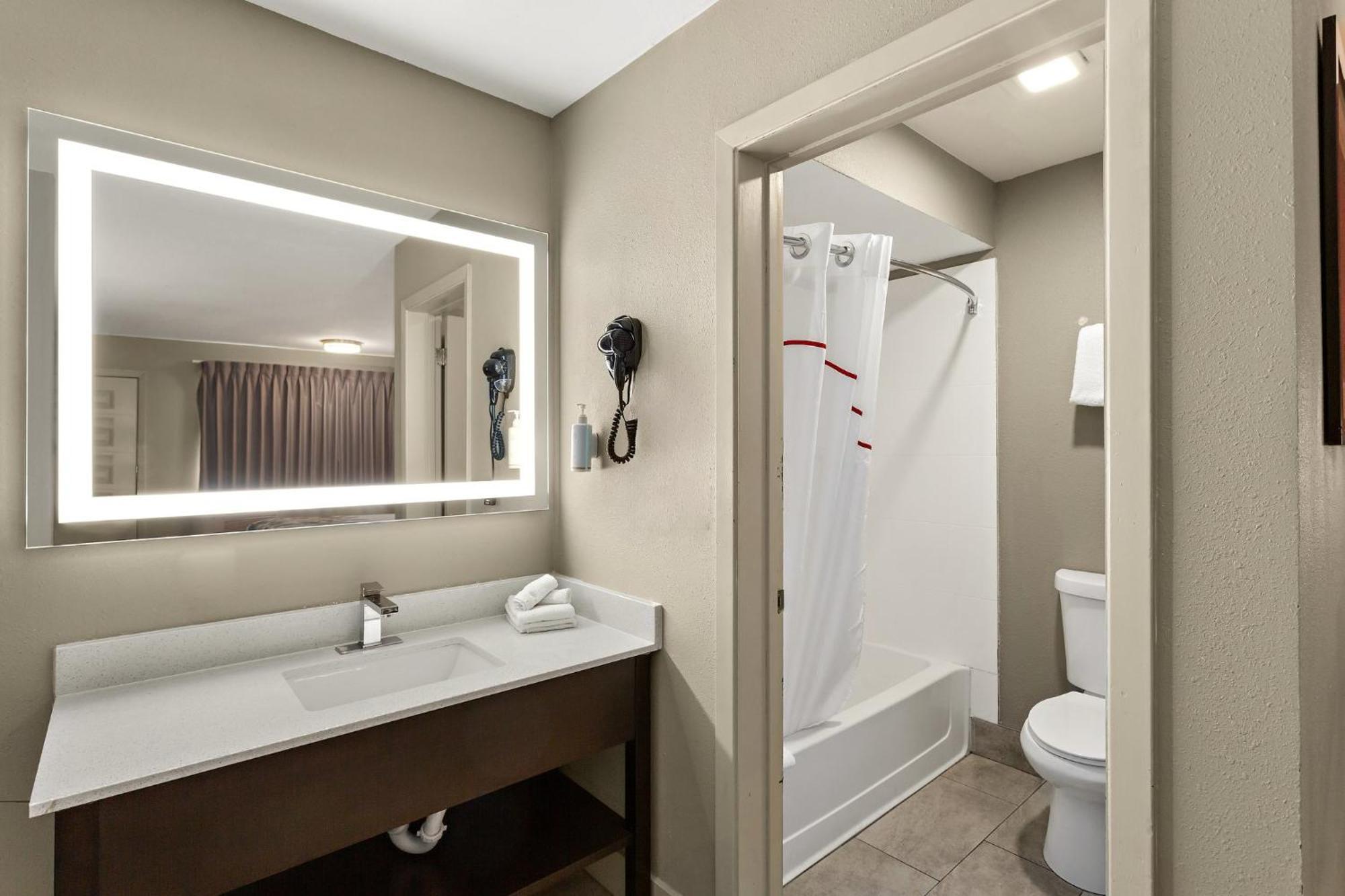 Red Roof Inn Redding Εξωτερικό φωτογραφία