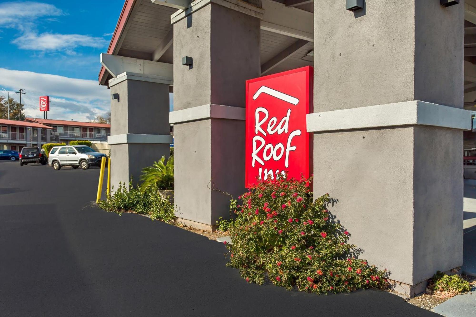 Red Roof Inn Redding Εξωτερικό φωτογραφία